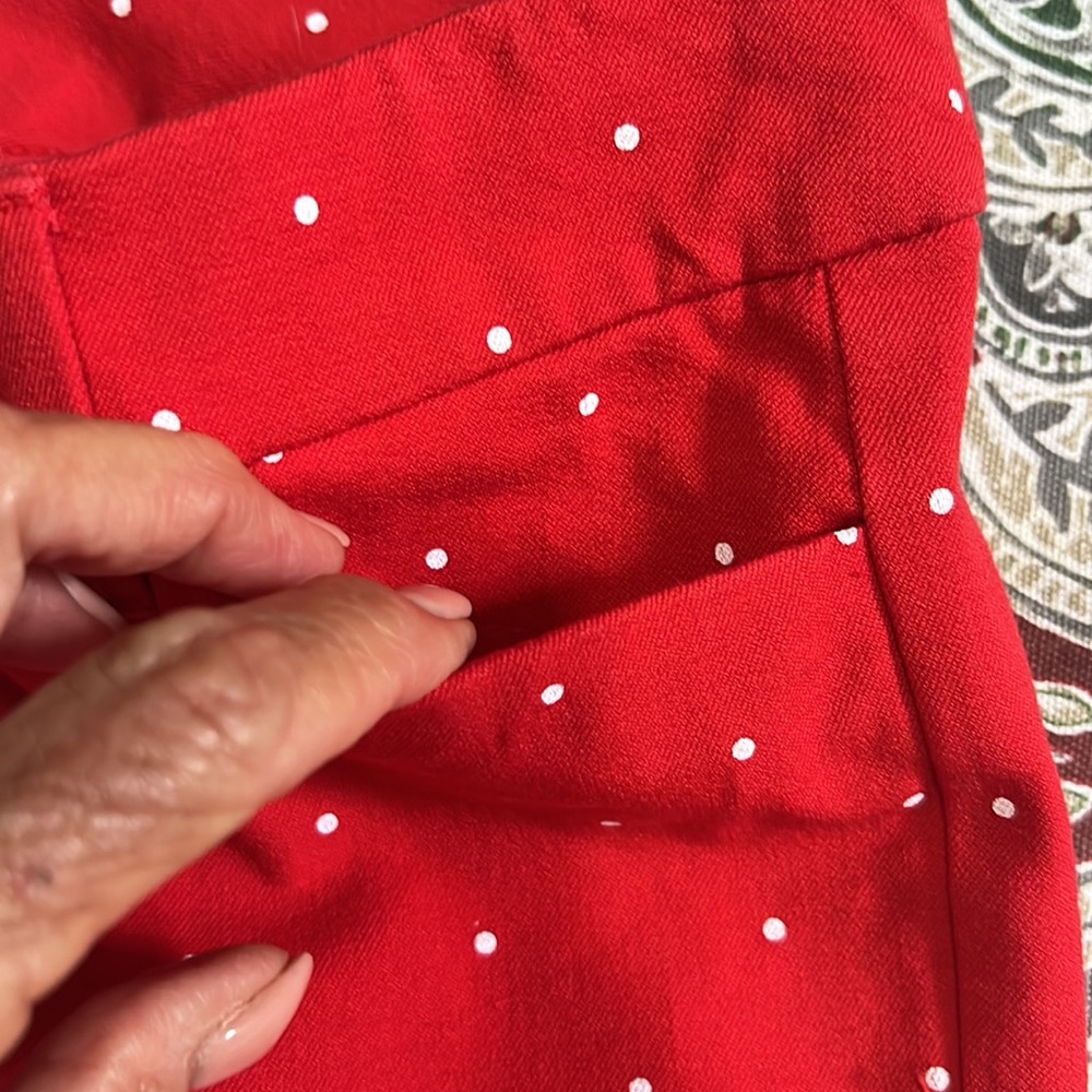 Old Navy Pixie Pants - image 5